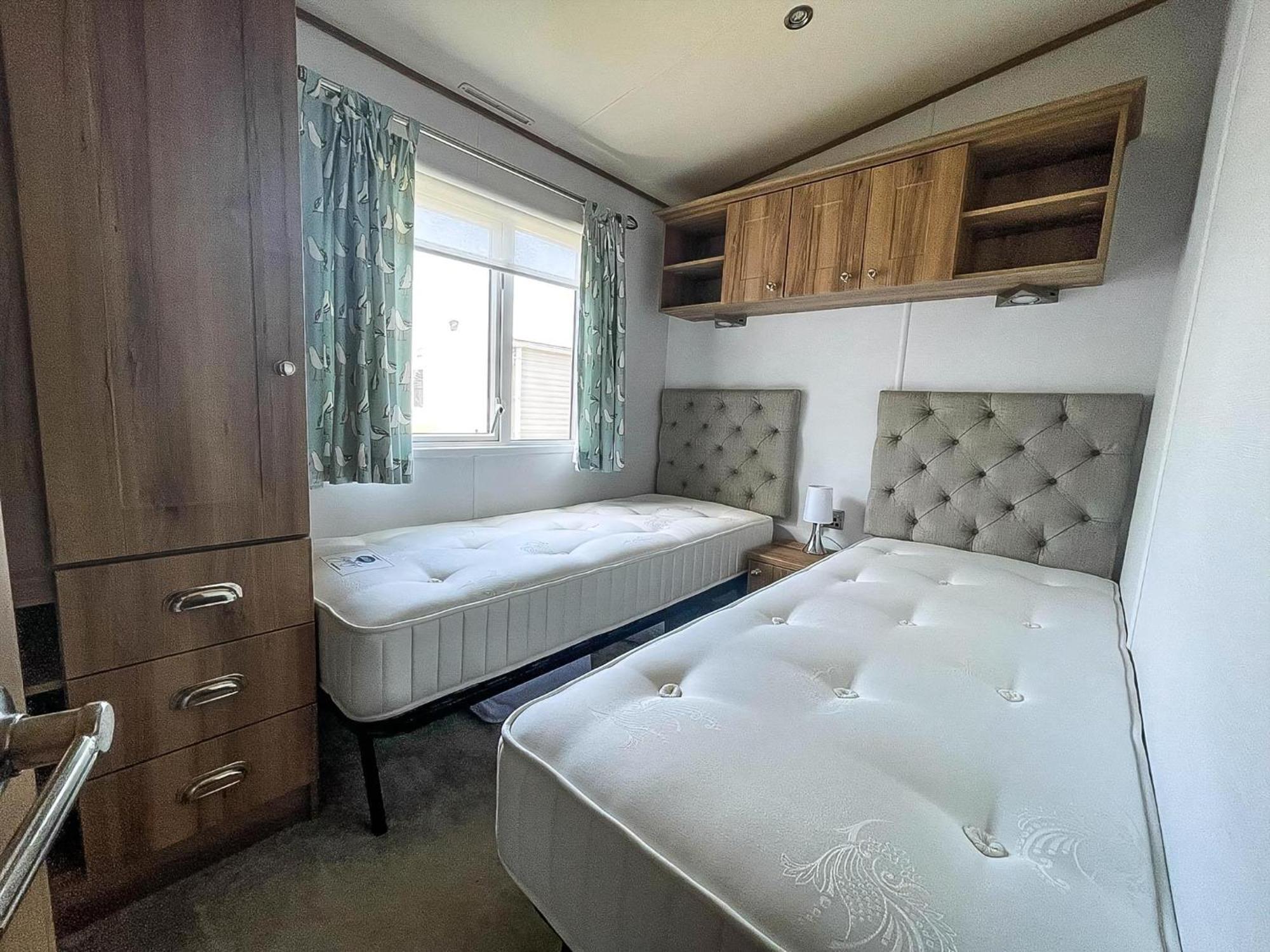 Beautiful Caravan With Decking At Carlton Meres Holiday Park, Suffolk Ref 60022M Saxmundham Kültér fotó